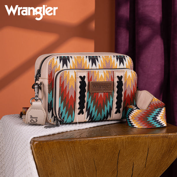 WG2211-3003 Wrangler Southwestern Pattern Dual Sided Print