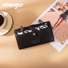 WG366-W091BK   Wrangler Western Bi-Fold  RFID Wallet/Wristlet With Detachable Pouch- Black