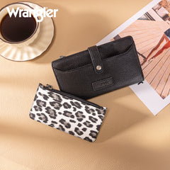 WG366-W091BK   Wrangler Western Bi-Fold  RFID Wallet/Wristlet With Detachable Pouch- Black