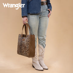 WG296-8900BR    Wrangler Leopard Print Tote Bag- Brown