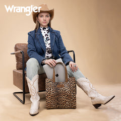 WG296-8900BR    Wrangler Leopard Print Tote Bag- Brown