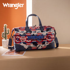 WG302-5110NY   Wrangler Aztec Print Duffle/Crossbody -Navy