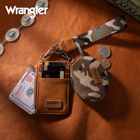 WG286-W0051  Wrangler Camo Print Dual Pouch Wristlet -Green
