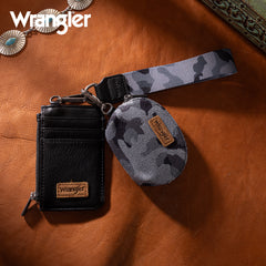 WG286-W0051  Wrangler Camo Print Dual Pouch Wristlet -Black