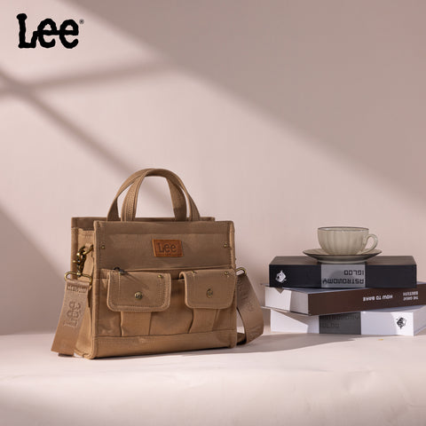 LEE53-001   LEE  Waxed Canvas Tote/Crossbody