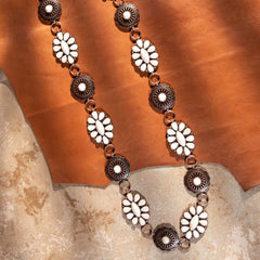 CB-1010  Rustic Couture  Western Squash Blossom Concho Link Chain Belt