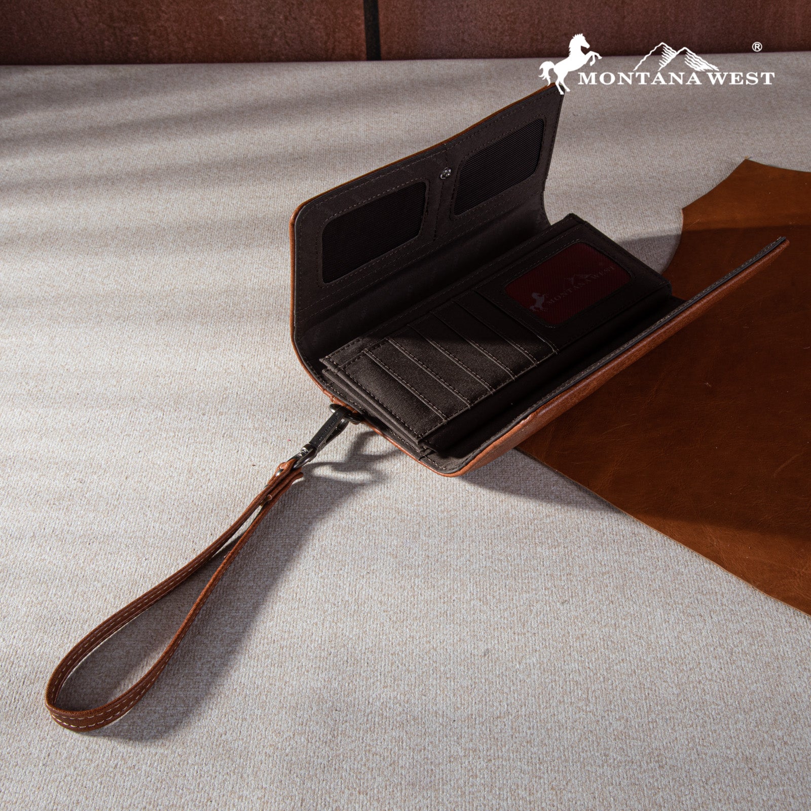 MW1261 W002 Montana West Concho Collection Wallet MONTANA WEST U S A Mw1261 w002 montana west concho collection wallet montana west u s a