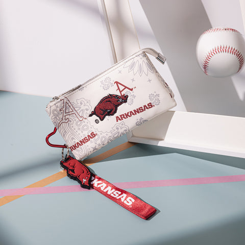 NC-AFU013BG   University of Arkansas Razorbacks Wallet/Wristlet - Beige