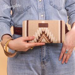 WG174-W006   Wrangler Southwestern Knitted Wallet/Wristlet - Khaki