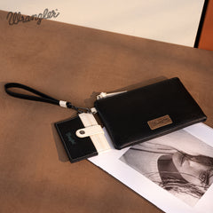 WG184-W049  Wrangler Dual Pouch/Wristlet Credit Cardholder Wallet -Black