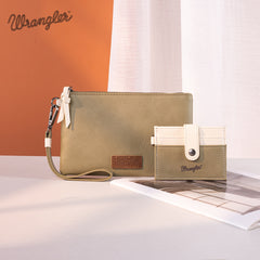 WG184-W049  Wrangler Dual Pouch/Wristlet Credit Cardholder Wallet -Green