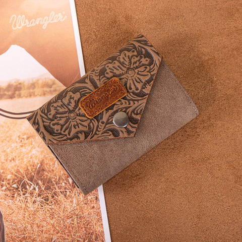 WG224-W072  Wrangler Floral Tooled Card Holder -Khaki