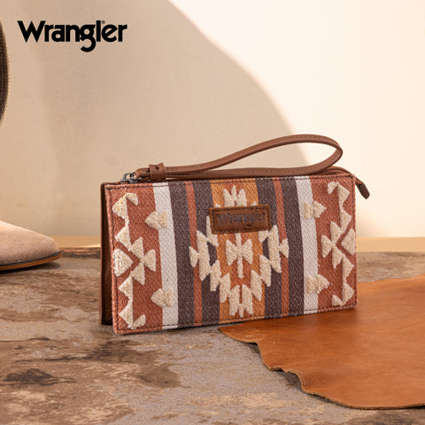 WG313-181  Wrangler Sherpa Aztec Canvas  Clutch - Brown