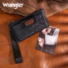 WG315-W013BK   Wrangler Floral Tooled Card Wallet/Wristlet - Black