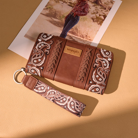 WG331-W115   Wrangler  Bandana Paisley Print  Wallet  -Brown