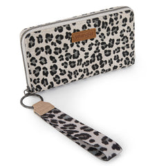 WG366-W006BG  Wrangler Leopard Print Wallet/Wristlet - Beige
