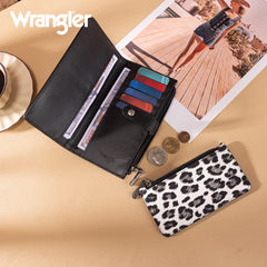 WG366-W091BK   Wrangler Western Bi-Fold  RFID Wallet/Wristlet With Detachable Pouch- Black