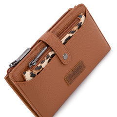 WG366-W091BR   Wrangler Western Bi-Fold  RFID Wallet/Wristlet With Detachable Pouch-Brown
