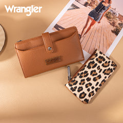 WG366-W091BR   Wrangler Western Bi-Fold  RFID Wallet/Wristlet With Detachable Pouch-Brown