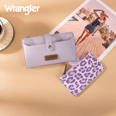 WG366-W091PP   Wrangler Western Bi-Fold  RFID Wallet/Wristlet With Detachable Pouch-Purple