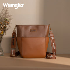 WG67-9182   Wrangler  Shoulder Bag/Crossbody - Brown
