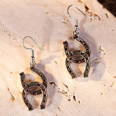 WGE-1025  Wrangler Bronze Double Horse Shoe Dangling Earrings