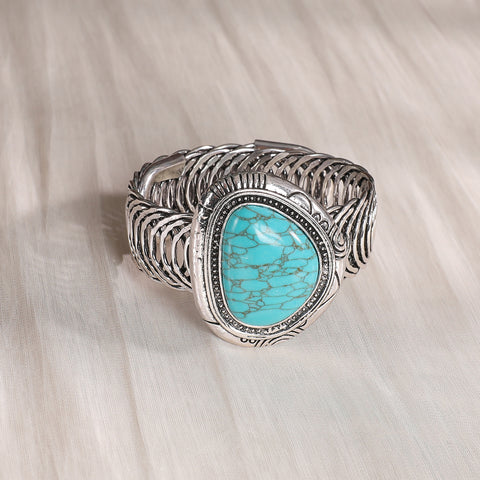 RCW-1006   Rustic Couture's  Vintage Silver Turquoise Ring