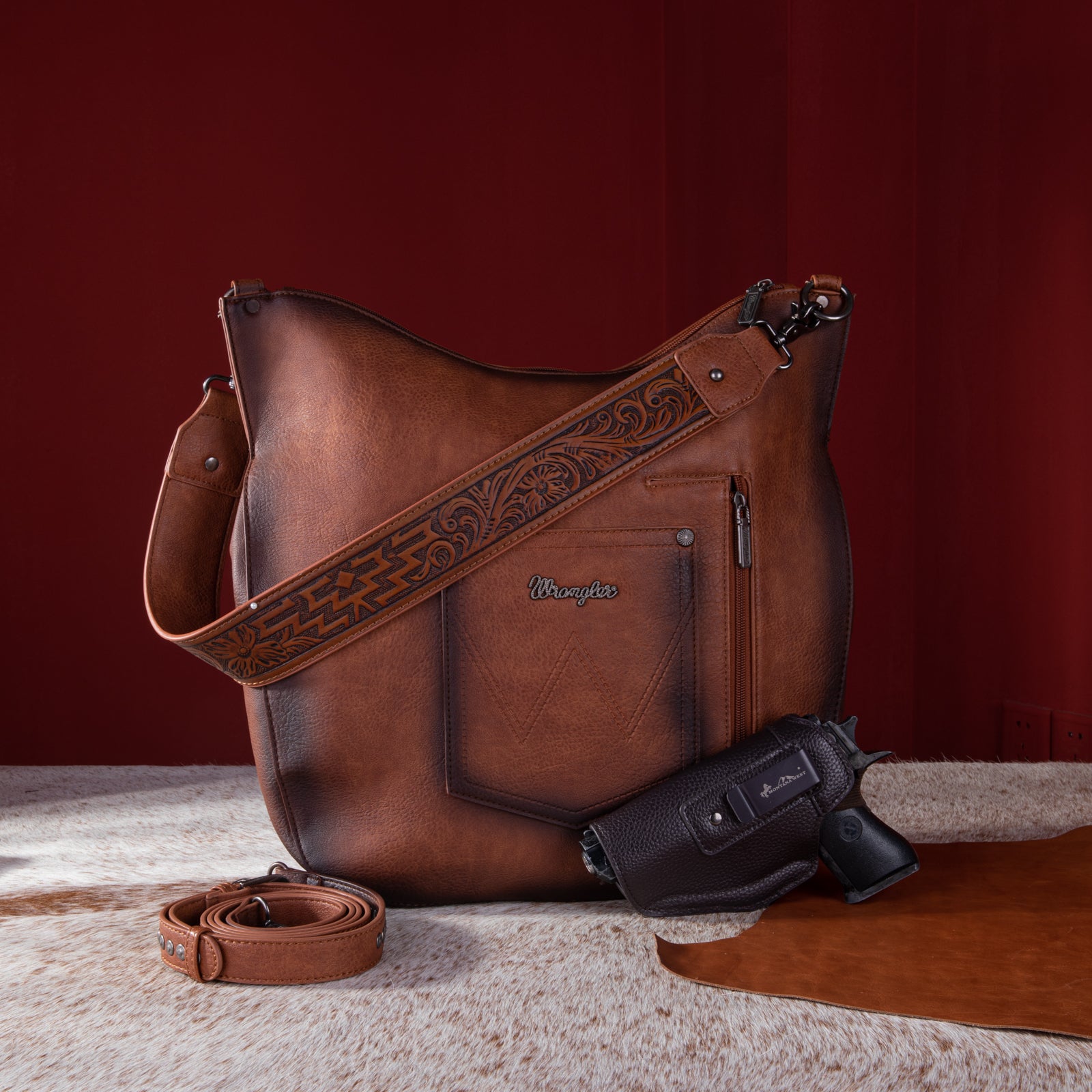 WG64G2001 Wrangler Rivets Concealed Carry Oversize Hobo/Crossbody Br