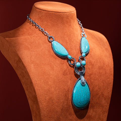 WJ-1038  Rustic Couture  Turquoise Stone Necklace