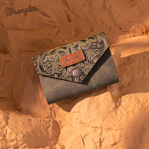 WG224-W072  Wrangler Floral Tooled Card Holder -Green