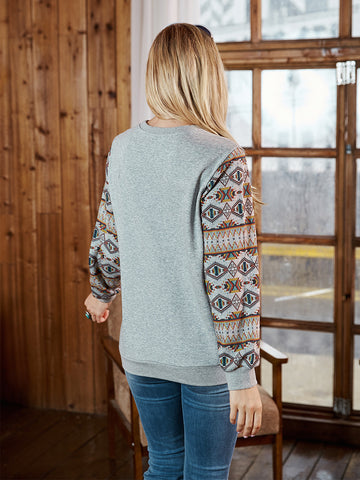 American Bling Women Vintage Bull Skull Aztec Style Sweatshirt AB-H2005 (Prepack 7 Pcs)