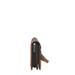 WG28-W039 Wrangler Whipstitch and Studs Western Wallet（Wrangler by Montana West）