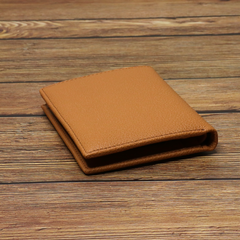 RFID-W001 Genuine Leather Men's Bi-Fold Wallet